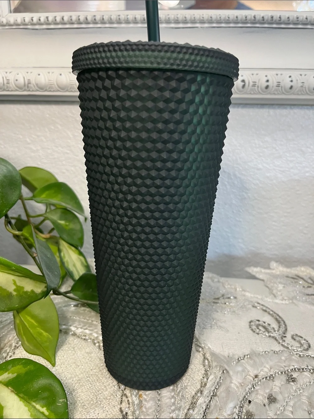 Starbucks Dark Green Studded Cold Cup Tumbler 24 oz NWOT with Straw